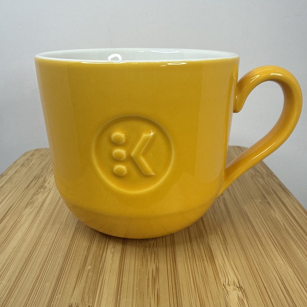 Keurig Signature Ceramic Coffee Mug Yellow Embossed Logo 14.5 oz